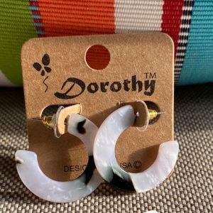 Cute Trendy pink earrings